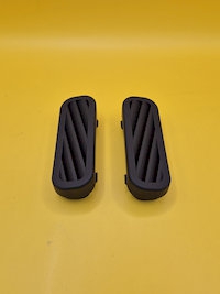 corner dash vents each